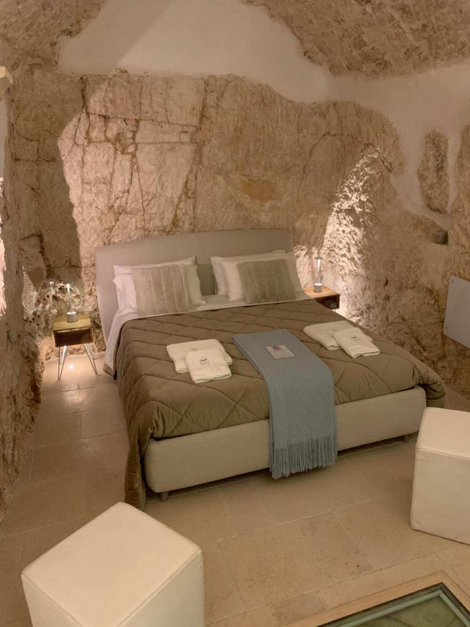Ca Sotto L'Arco Bed & Breakfast Ostuni Eksteriør bilde