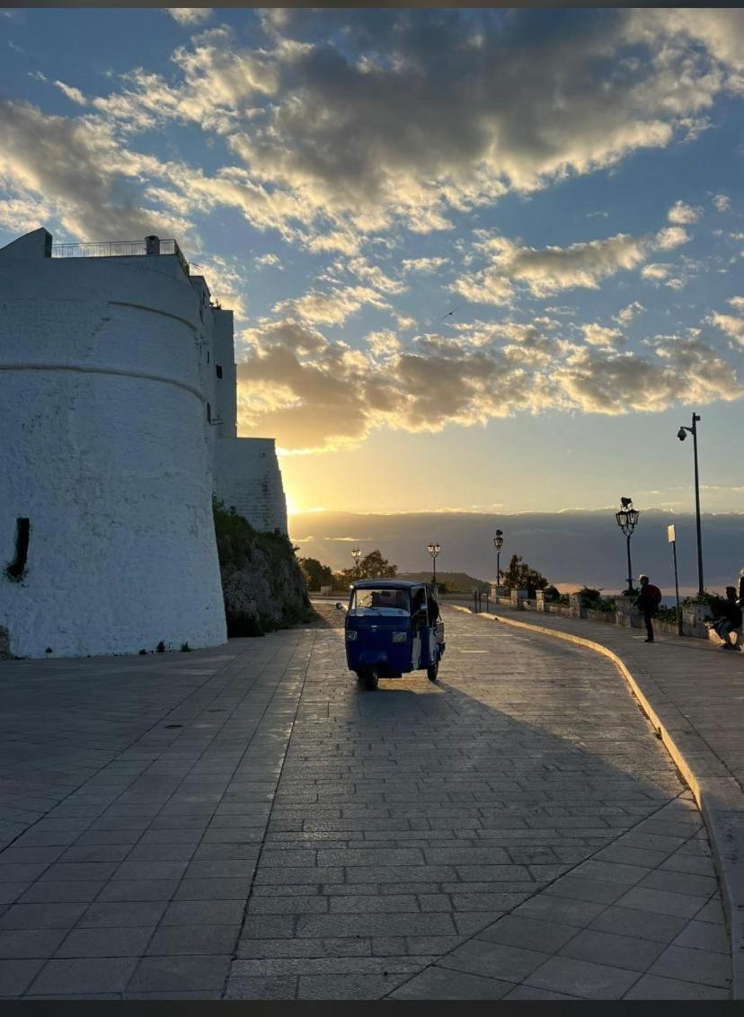 Ca Sotto L'Arco Bed & Breakfast Ostuni Eksteriør bilde